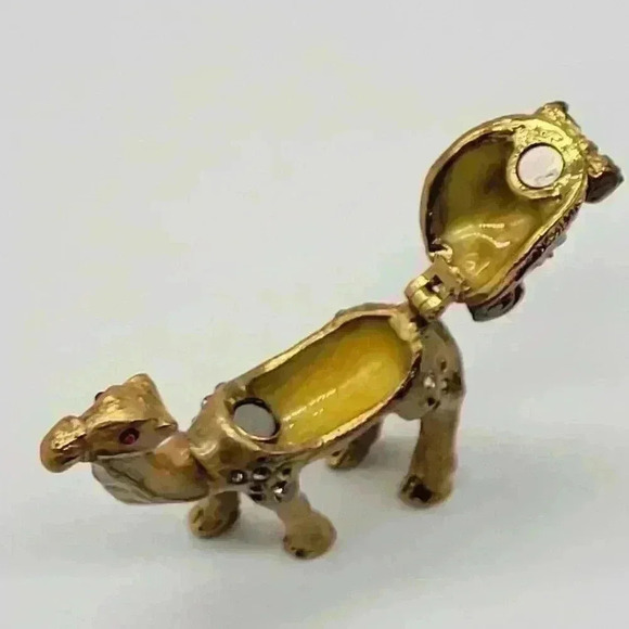 Rare Miniauture Camel Bejeweled Gold & Enamel Camel Trinket VTG W/White Stones - Picture 8 of 8